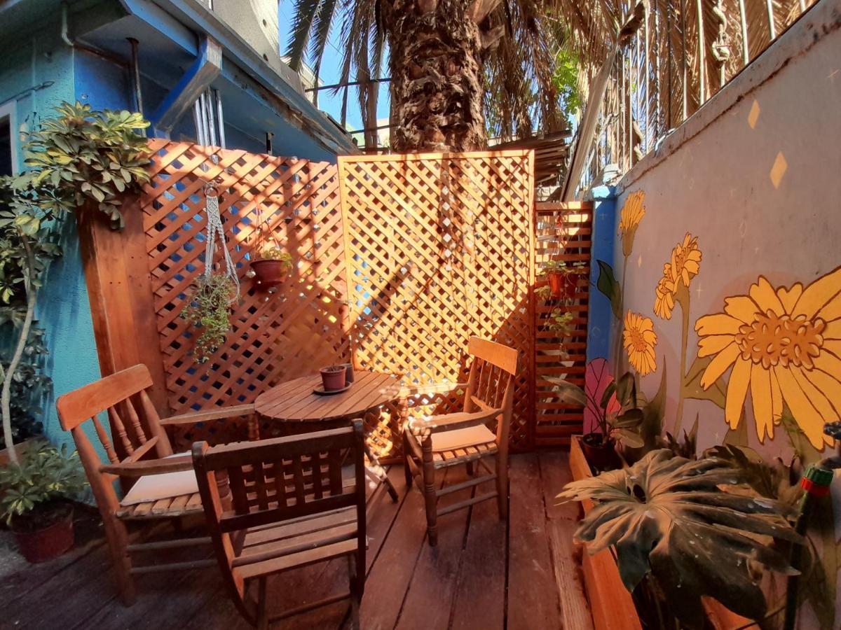 Atacama Hostel Backpackers ซานติอาโก ภายนอก รูปภาพ