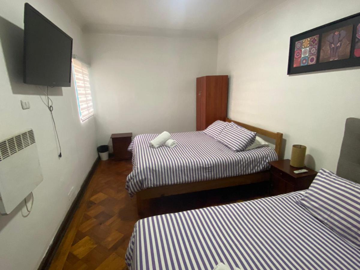 Atacama Hostel Backpackers ซานติอาโก ภายนอก รูปภาพ