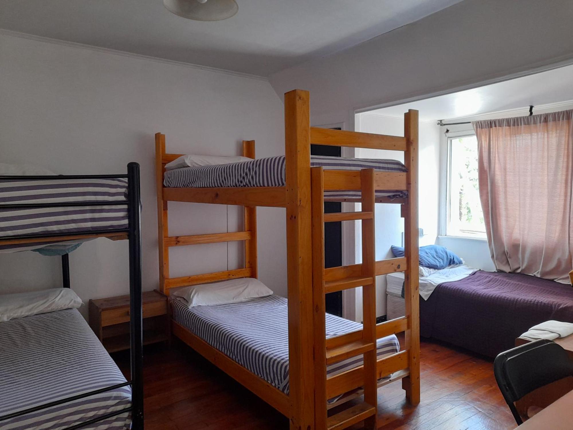 Atacama Hostel Backpackers ซานติอาโก ภายนอก รูปภาพ