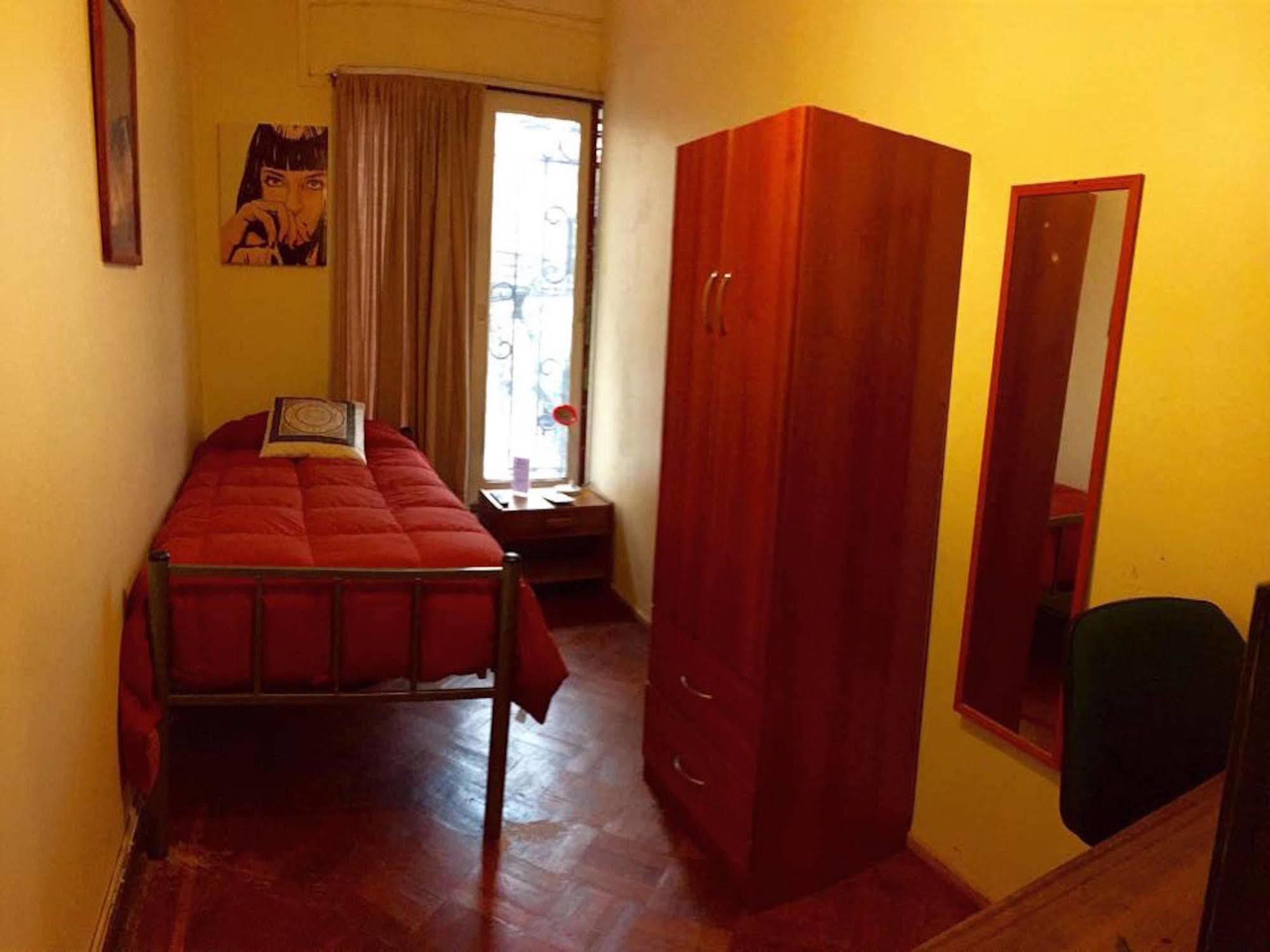 Atacama Hostel Backpackers ซานติอาโก ภายนอก รูปภาพ